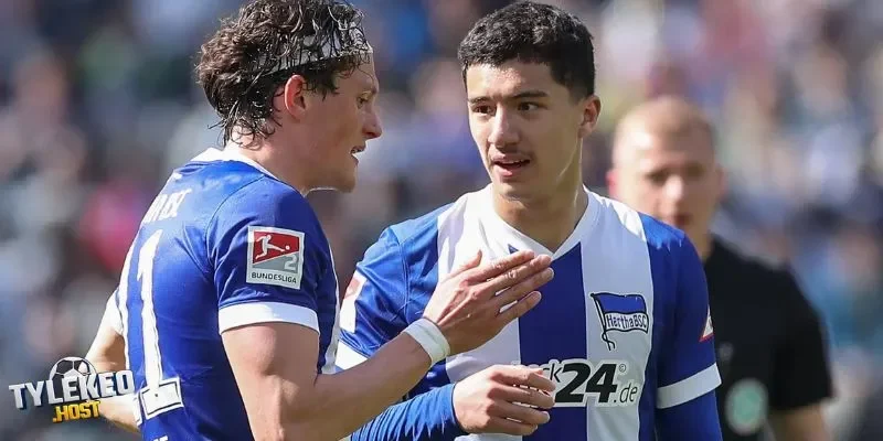 Maza chọn tuyển Algeria sau khi khoác áo trẻ ở đội tuyển Đức